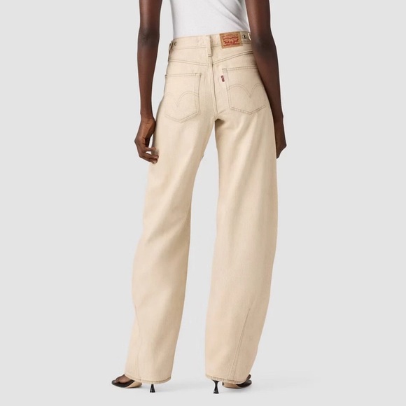 Levi's Women's Cinch Barrel Jeans - Cloudy Travertine 27 , 28 and 29in - Picture 3 of 3